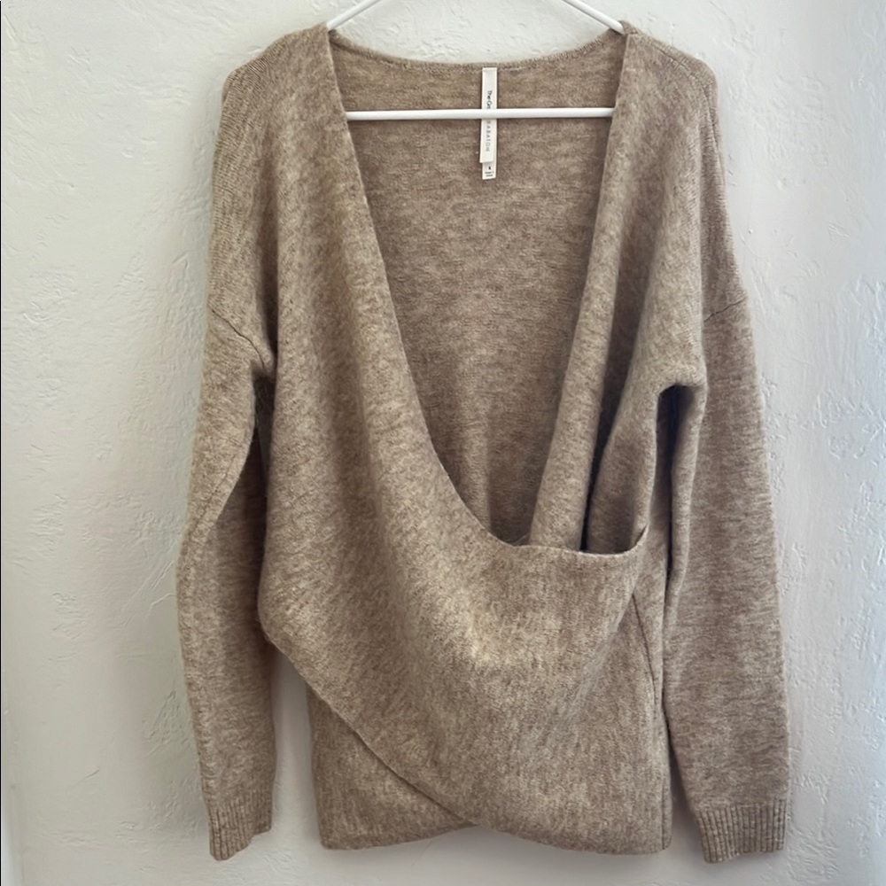 Artizia The Group Babaton Tan Bandini Alpaca Wool Wrap Sweater Small
